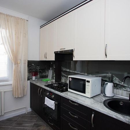 Apartament Curat Si Confortabil Str. Ismail 86 In Centrul Chisinaului Lejlighed Eksteriør billede