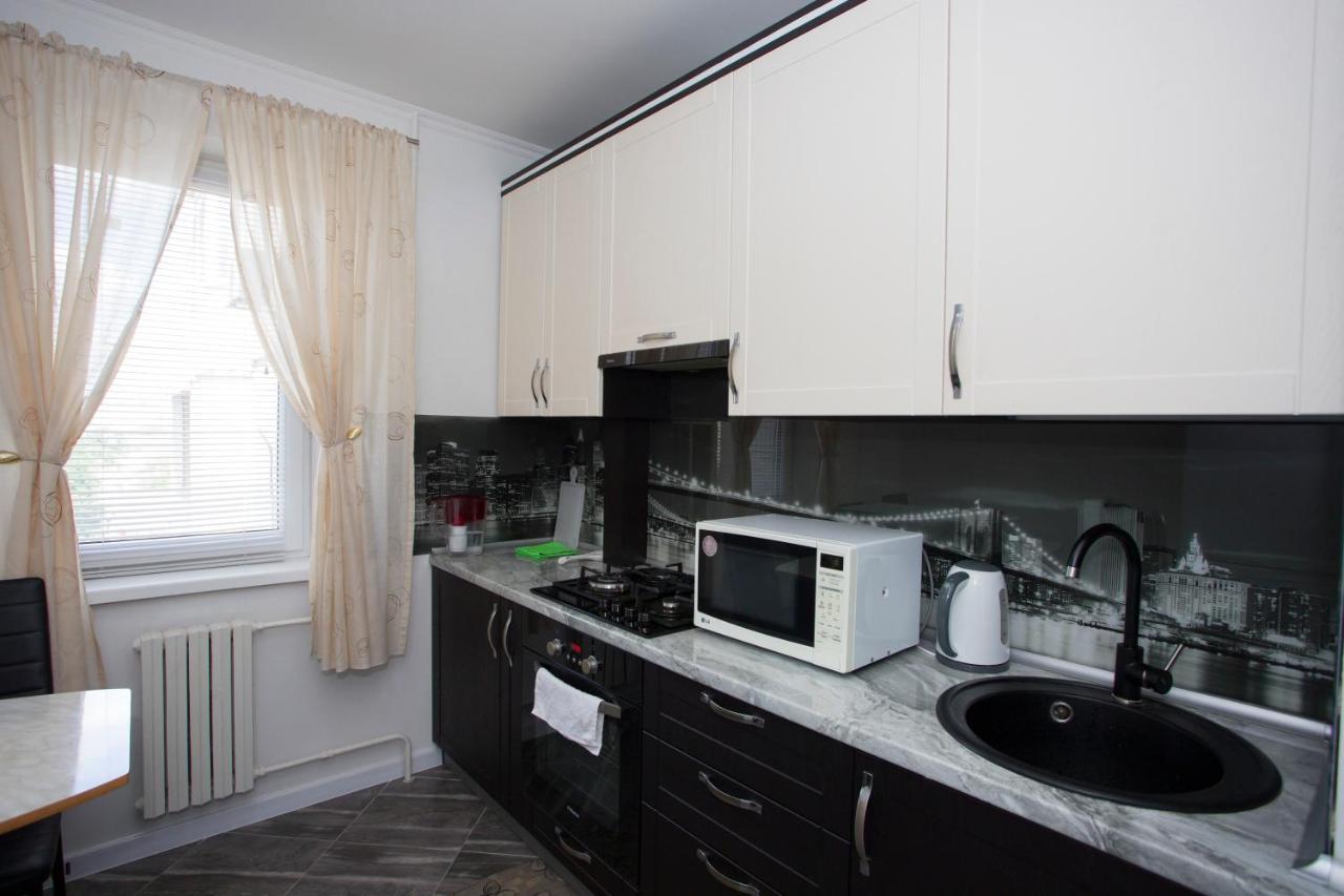 Apartament Curat Si Confortabil Str. Ismail 86 In Centrul Chisinaului Lejlighed Eksteriør billede